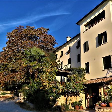 בורסו דל גראפה Locanda Alla Posta מראה חיצוני תמונה