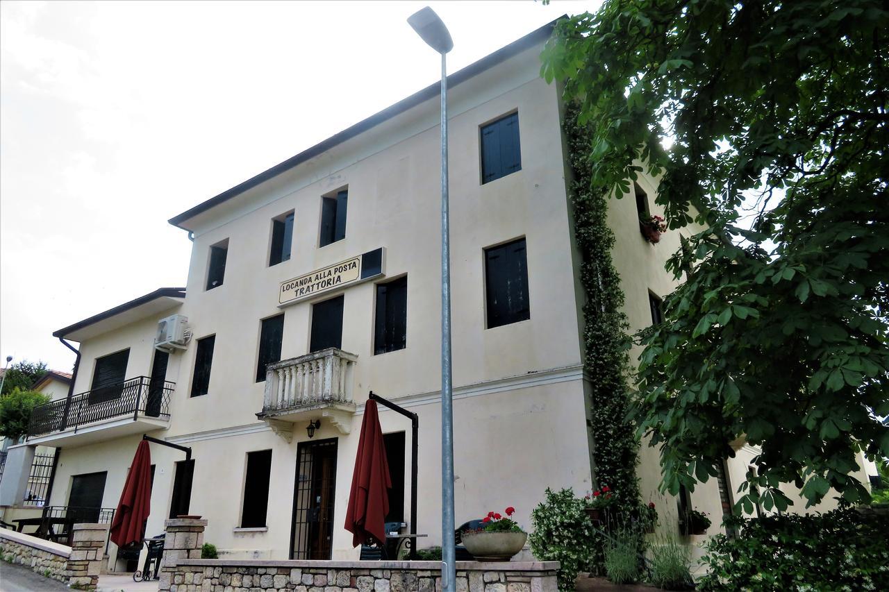בורסו דל גראפה Locanda Alla Posta מראה חיצוני תמונה